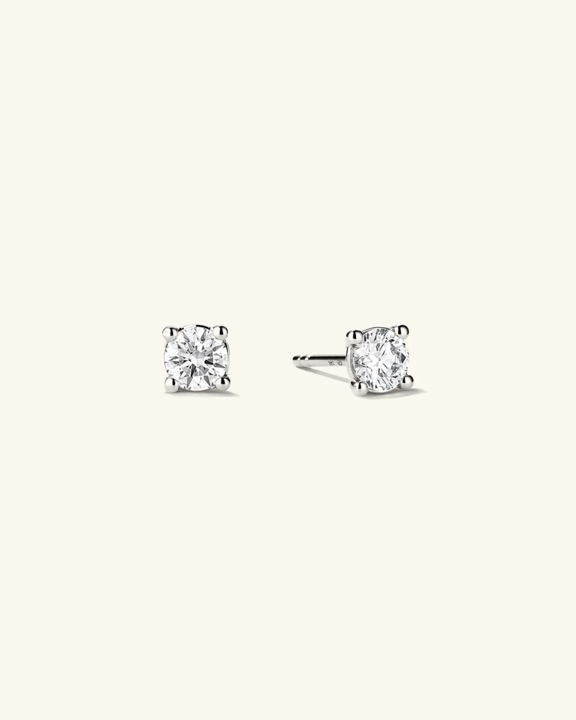 0.37 ct. (4mm) Studs
